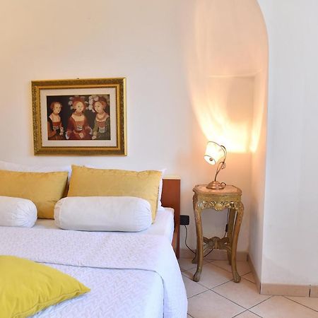 I Tre Coni - Villaggio Di Mary Locorotondo Buitenkant foto