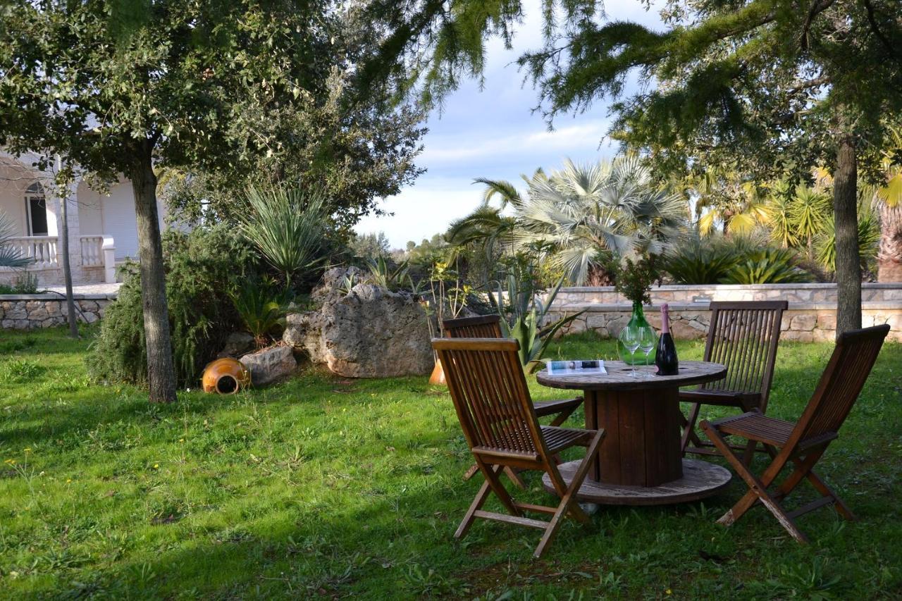 I Tre Coni - Villaggio Di Mary Locorotondo Buitenkant foto